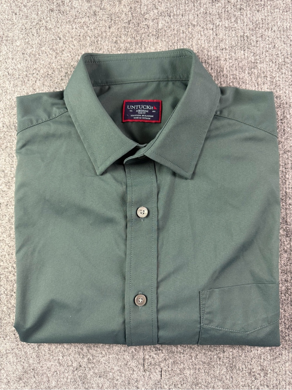 Untuckit Slim Fit Mens Nylon Blend Long Sleeve Button Up Shirt Size M Green